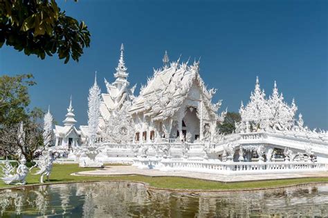 Exploring Enchanting Thai Architecture: Essence of Thai Architecture Unveils Centuries of Design Mastery